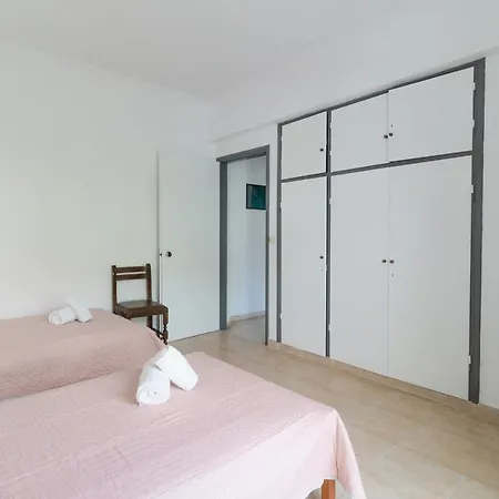 Kantaros Aparthotel