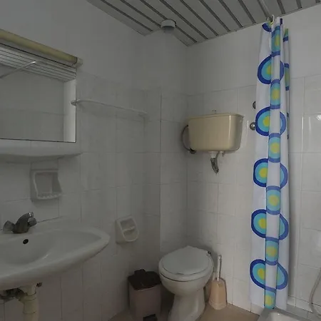 Kantaros Lägenhetshotell 3*