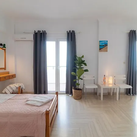 Aparthotel Kantaros