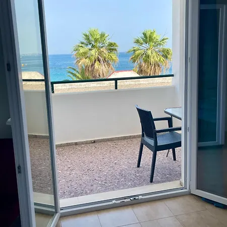 מלון דירות Kantaros