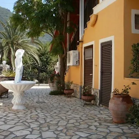 מלון דירות Kantaros איפסוס