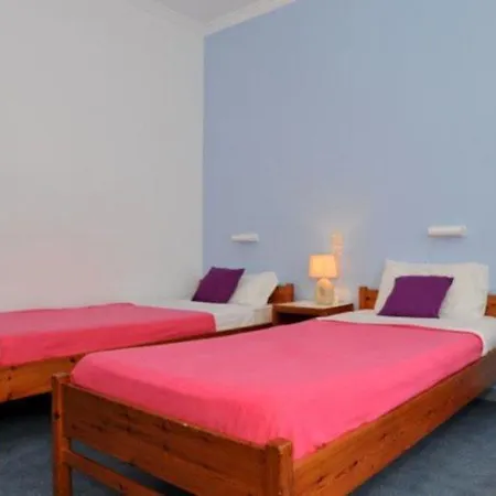 Aparthotel Kantaros 3*