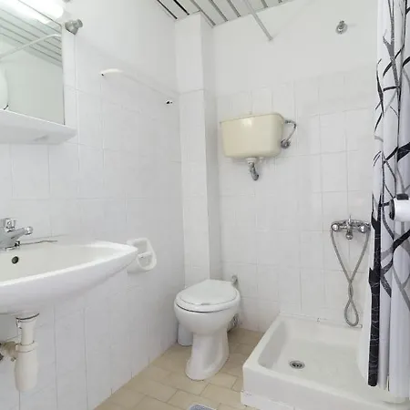 Kantaros Aparthotel Ýpsos
